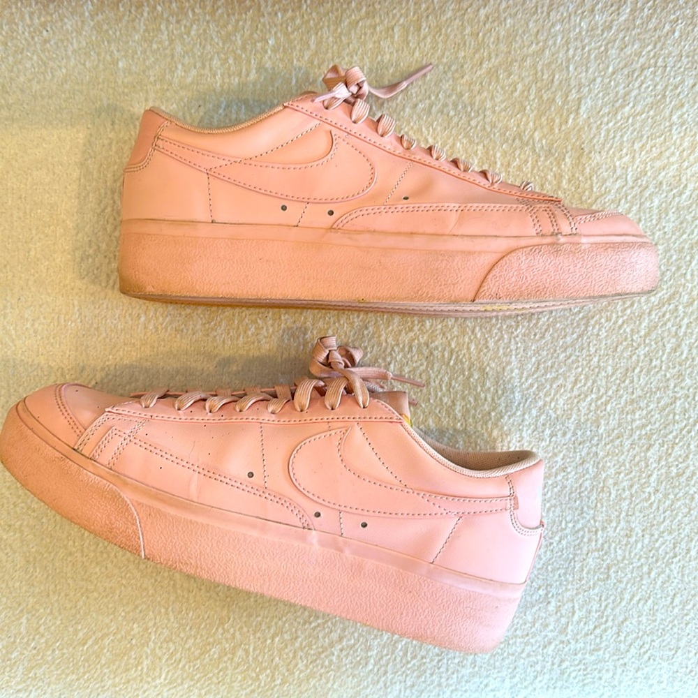 Nike Blazer Low Top Platform Pink 10.5